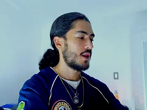 david  johnson372 online show from November 30, 2025, 11:42 pm