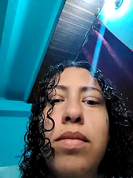 Snapshot of aixa_15 chatting on April 30, 2026, 11:05 am aixa 15 online show from April 30, 2026, 11:05 am