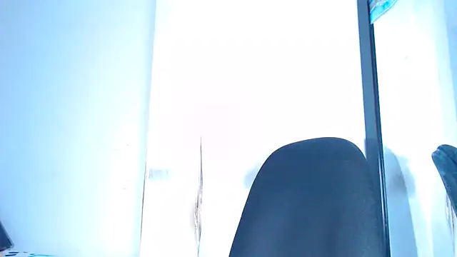 Megaanfox online show from December 31, 2024, 10:34 pm