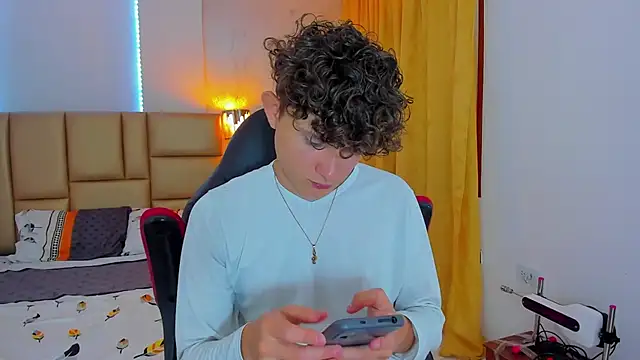 Nathan Bluee online show from January 17, 2025, 4:57 pm