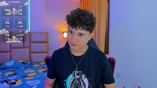 Nathan Bluee online show from March 6, 2025, 1:03 pm