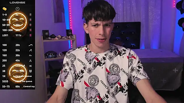 Snapshot of DominicPrince chatting on December 19, 2024, 8:45 am DominicPrince online show from December 19, 2024, 8:45 am