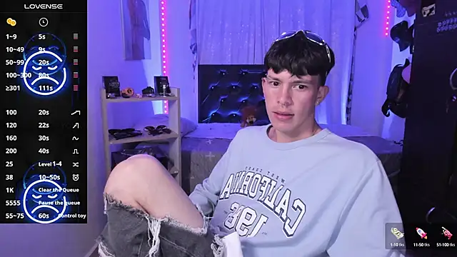 Snapshot of DominicPrince chatting on January 3, 2025, 3:27 am DominicPrince online show from January 3, 2025, 3:27 am