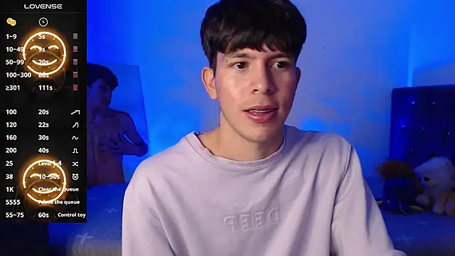 Snapshot of DominicPrince chatting on March 3, 2025, 3:42 pm DominicPrince online show from March 3, 2025, 3:42 pm