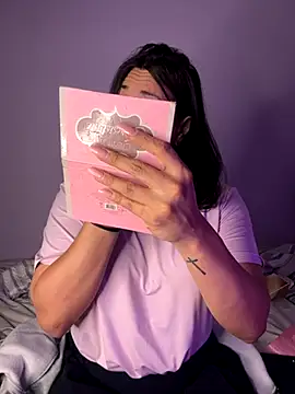 Ary art online show from November 2, 2025, 6:43 pm