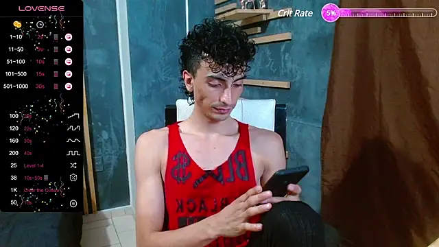 alexxis 26 online show from December 12, 2024, 3:54 am