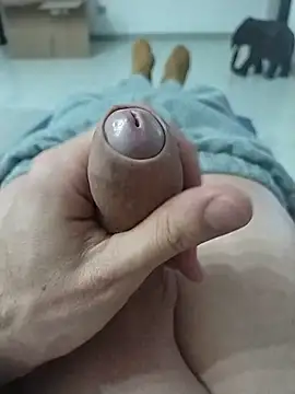 Meriozoro online show from February 13, 2026, 7:21 pm