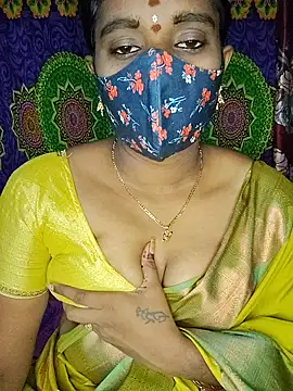 anisha91 online show from September 16, 2025, 4:52 pm