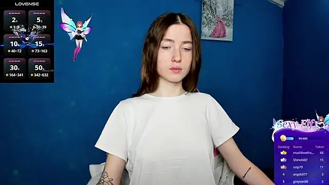 Snapshot of Luxuryalma chatting on March 21, 2025, 9:45 am Luxuryalma online show from March 21, 2025, 9:45 am