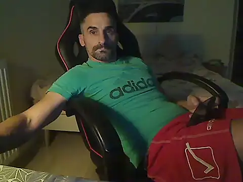 amydamarw online show from December 20, 2025, 3:08 pm