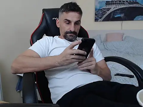 amydamarw online show from February 18, 2026, 11:17 am