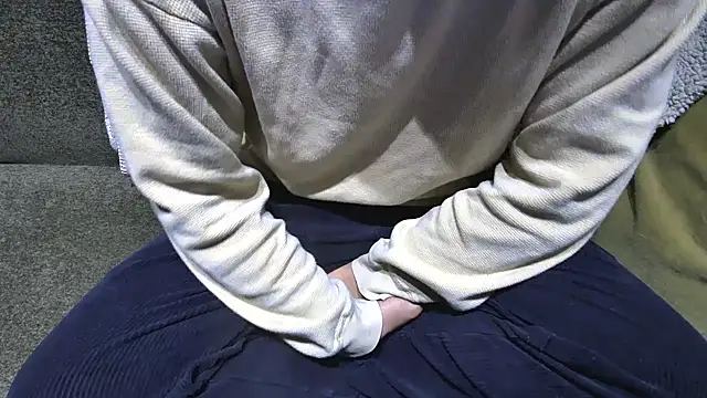 atom0407 online show from January 3, 2025, 3:22 pm