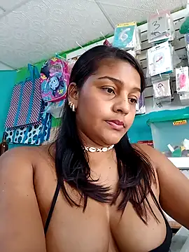 anaesca online show from February 11, 2025, 2:46 pm