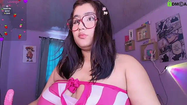 Snapshot of juli_juliana chatting on June 26, 2026, 7:18 pm juli juliana online show from June 26, 2026, 7:18 pm