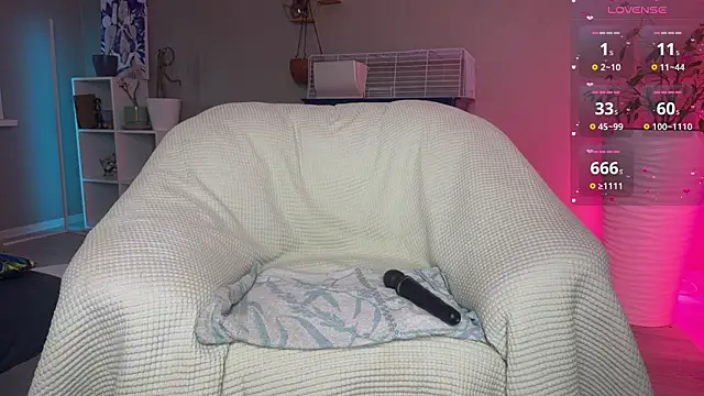 Tanya Acid online show from February 14, 2026, 5:59 am