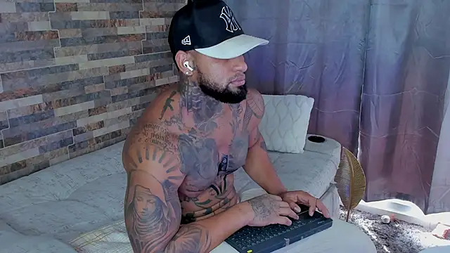 zaiin diesel online show from January 6, 2025, 7:13 pm