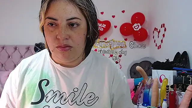 lanaqueen699 online show from March 18, 2025, 12:25 pm