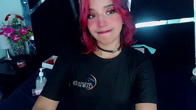 UnderBaby  online show from December 20, 2024, 9:50 pm