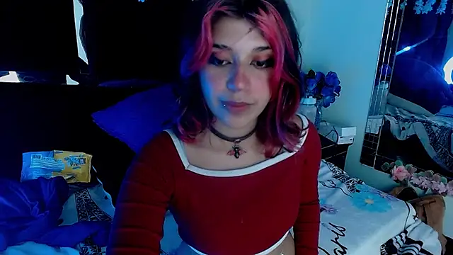 UnderBaby  online show from February 24, 2025, 8:03 pm