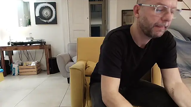 lullina1 online show from December 2, 2025, 12:38 am