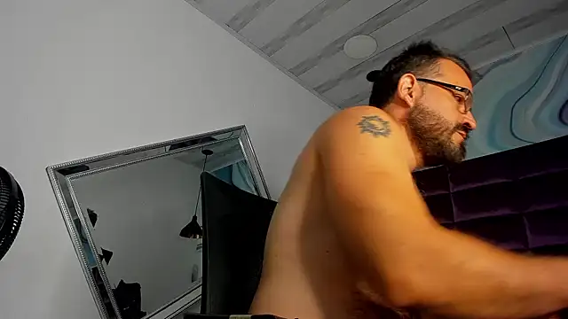 SbasTone Muscle online show from February 13, 2025, 1:48 pm