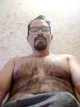 SbasTone Muscle online show from April 11, 2026, 1:04 pm