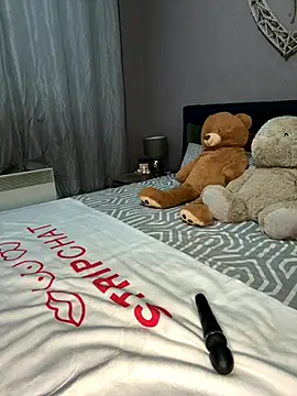 Aphrodite-22 online show from December 16, 2025, 8:41 am