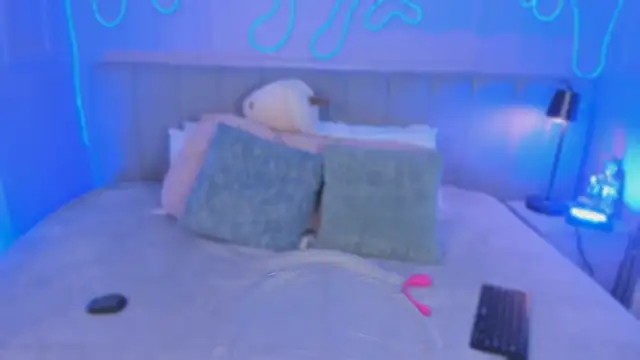 Mai higurashi online show from October 29, 2025, 7:48 pm