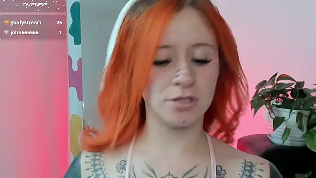 Daarlene online show from March 12, 2025, 10:07 pm