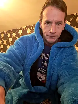 outdoorfun22 online show from February 20, 2026, 6:48 am