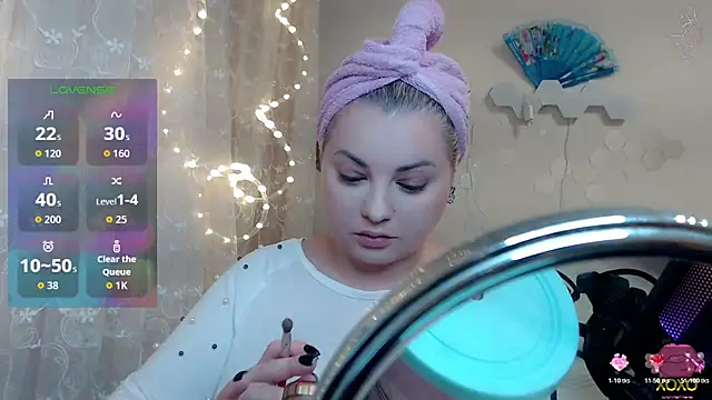 Snapshot of JewellKiss7 chatting on November 14, 2025, 10:29 pm JewellKiss7 online show from November 14, 2025, 10:29 pm