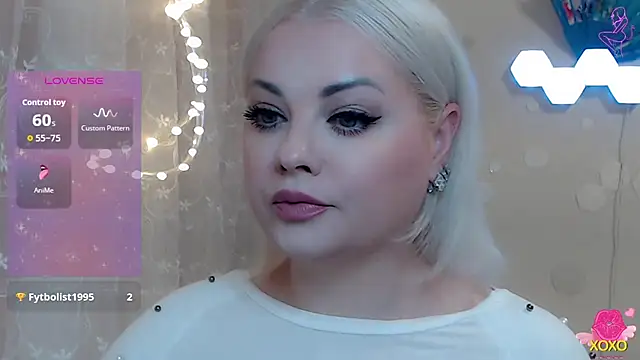 Snapshot of JewellKiss7 chatting on December 4, 2025, 6:55 am JewellKiss7 online show from December 4, 2025, 6:55 am