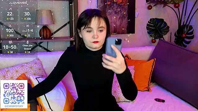 CiriRianonn online show from January 16, 2025, 4:17 am