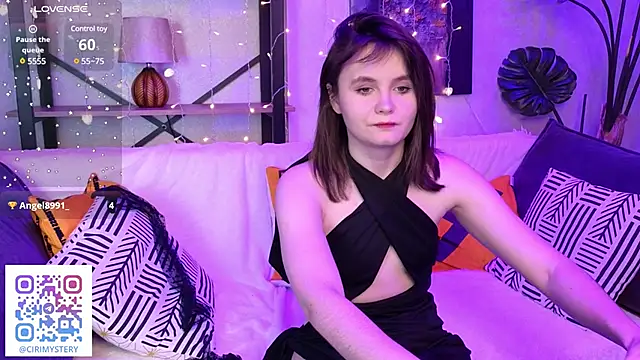 CiriRianonn online show from February 2, 2025, 8:24 am