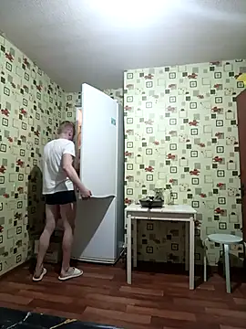 red red00 online show from March 15, 2025, 6:32 pm