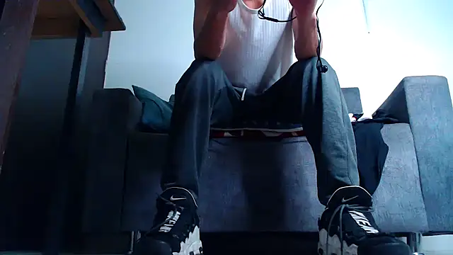 mastersmits online show from February 14, 2025, 7:07 am