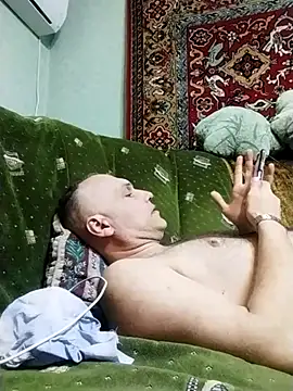 Pineapple04 online show from March 15, 2025, 7:48 pm