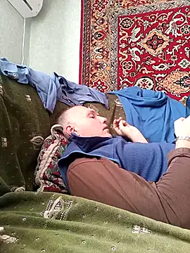 Pineapple04 online show from October 4, 2025, 5:27 am