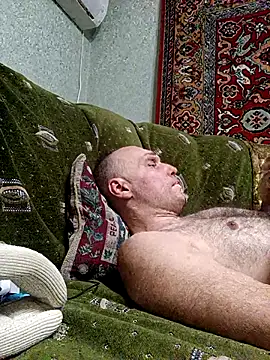 Pineapple04 online show from December 16, 2025, 3:39 pm