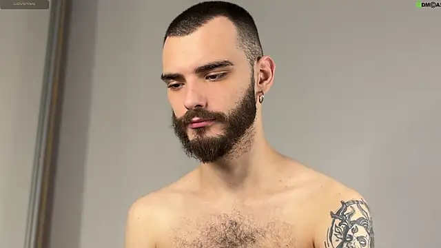 xteddy bear online show from September 10, 2025, 2:28 pm