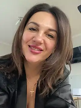 Dina0908 online show from January 7, 2025, 1:14 pm