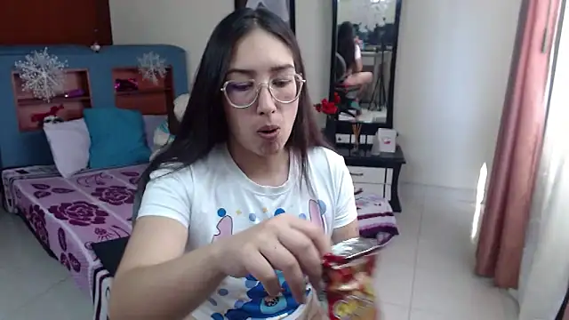 jeyloveebony online show from December 5, 2024, 2:00 pm