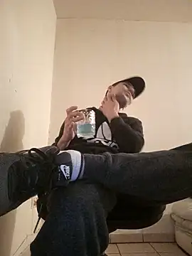 kx93 online show from February 23, 2025, 8:44 pm