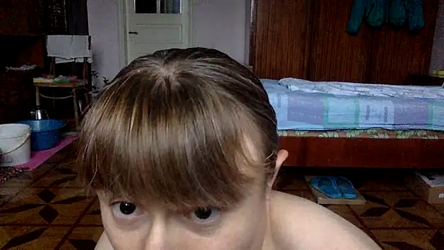 KlavdiaPetrivna online show from September 24, 2025, 5:44 am