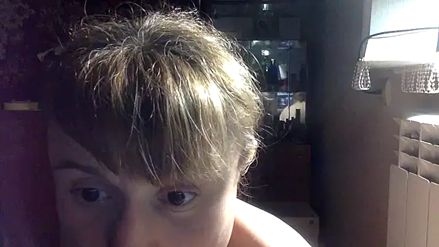 KlavdiaPetrivna online show from April 20, 2026, 12:13 am