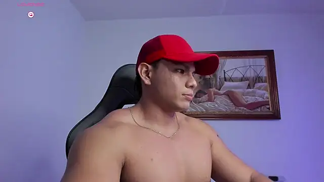 RoyConstance online show from April 22, 2026, 3:42 am