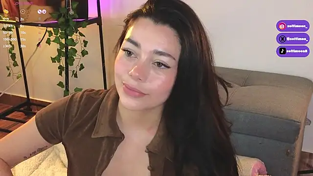 Soffimoon  online show from March 10, 2025, 6:38 am