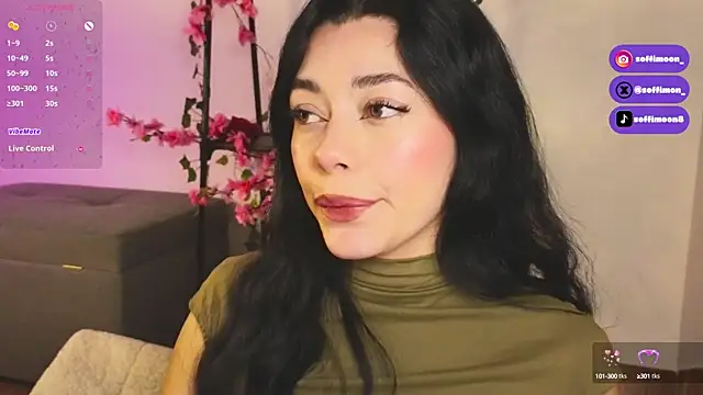 Soffimoon  online show from September 23, 2025, 3:31 am