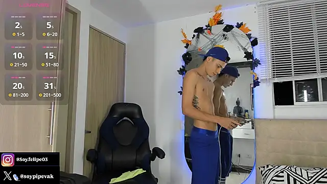 soyander03  online show from October 17, 2025, 9:56 am