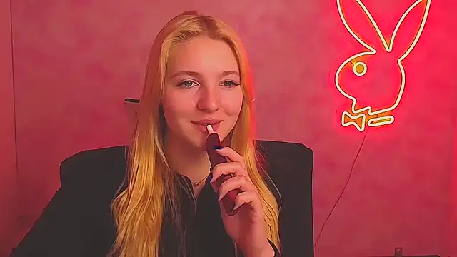 Milka kiss  online show from March 21, 2025, 10:39 am